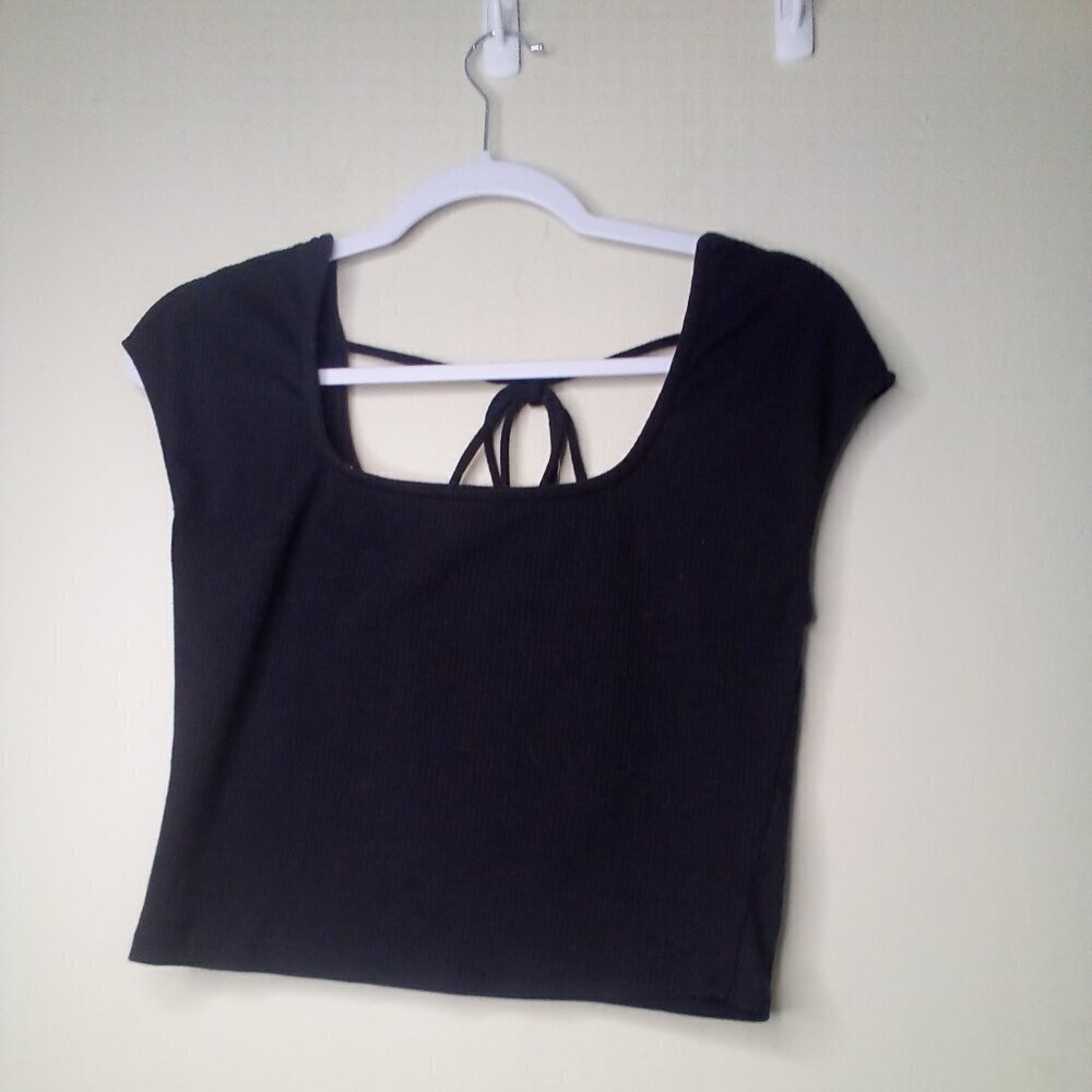 Altar'd State Shirt Juniors XL Cropped Short Sleeve Textured Black